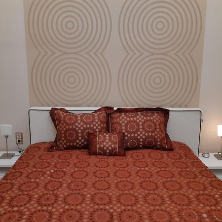 Modern, Quiet & Cozy Apartment In The Middle Of Downtown Near Danube At Fashion Street บูดาเปสต์ ภายนอก รูปภาพ