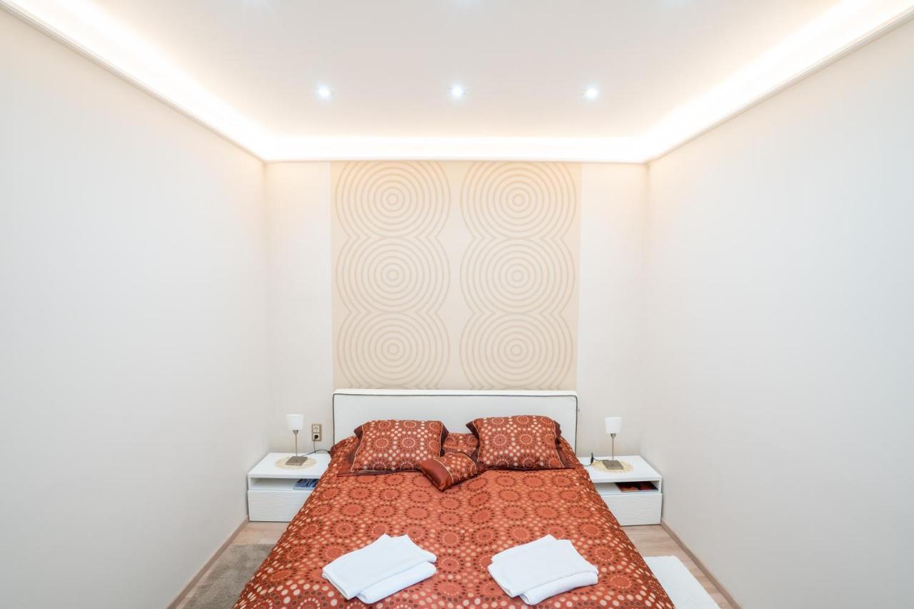 Modern, Quiet & Cozy Apartment In The Middle Of Downtown Near Danube At Fashion Street บูดาเปสต์ ภายนอก รูปภาพ