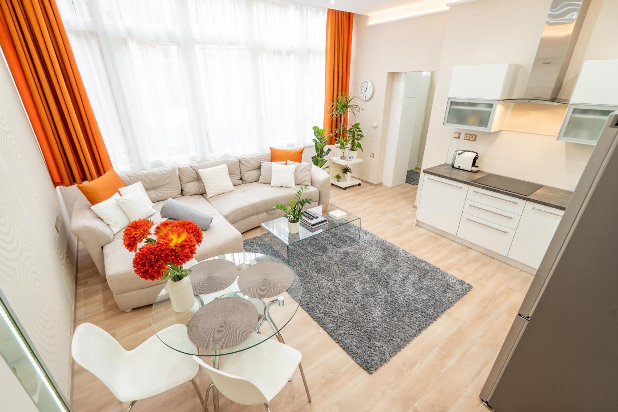 Modern, Quiet & Cozy Apartment In The Middle Of Downtown Near Danube At Fashion Street บูดาเปสต์ ภายนอก รูปภาพ