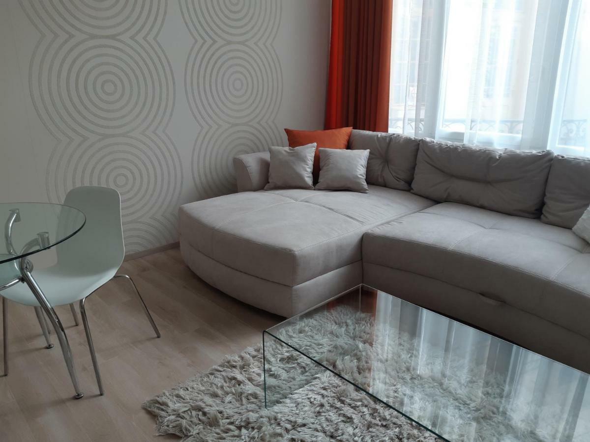 Modern, Quiet & Cozy Apartment In The Middle Of Downtown Near Danube At Fashion Street บูดาเปสต์ ภายนอก รูปภาพ