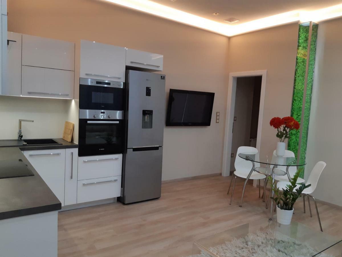 Modern, Quiet & Cozy Apartment In The Middle Of Downtown Near Danube At Fashion Street บูดาเปสต์ ภายนอก รูปภาพ