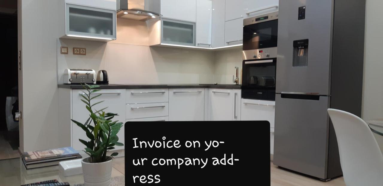 Modern, Quiet & Cozy Apartment In The Middle Of Downtown Near Danube At Fashion Street บูดาเปสต์ ภายนอก รูปภาพ